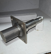 Load image into Gallery viewer, Trailer Axle Spindle R30484FPLM #84 1 3/4" X 8 1/4"(4497191)